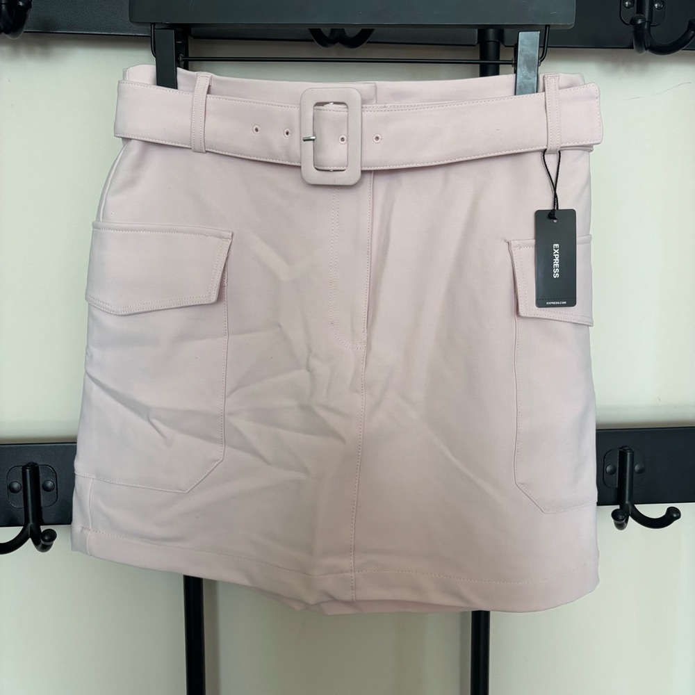 Express | Super High Waisted Belted Cargo Mini Skirt - Bubble